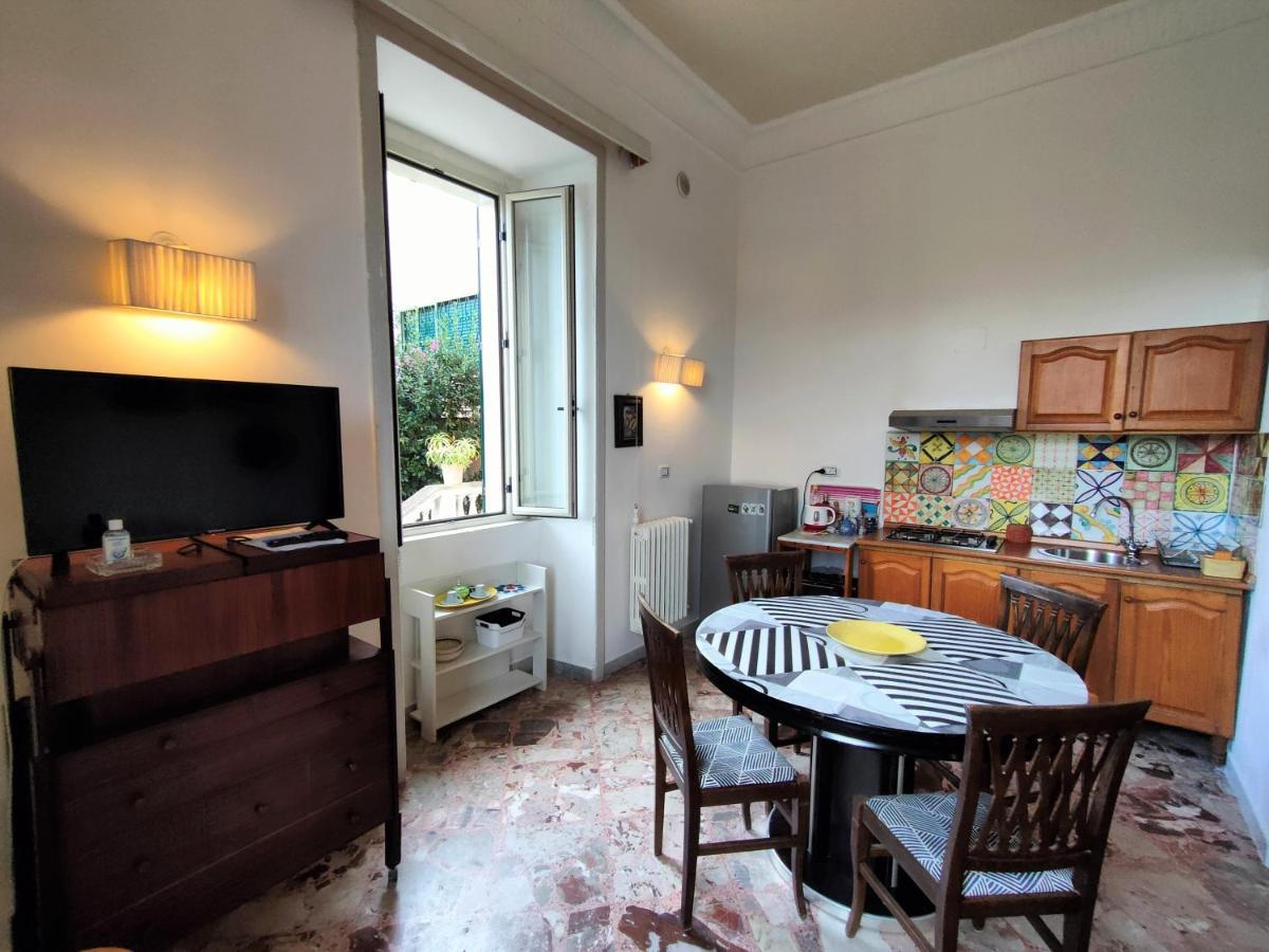 Panoramic Apartments In Villa In Center "The Beach And The Cliff" 1 Agropoli Exteriér fotografie