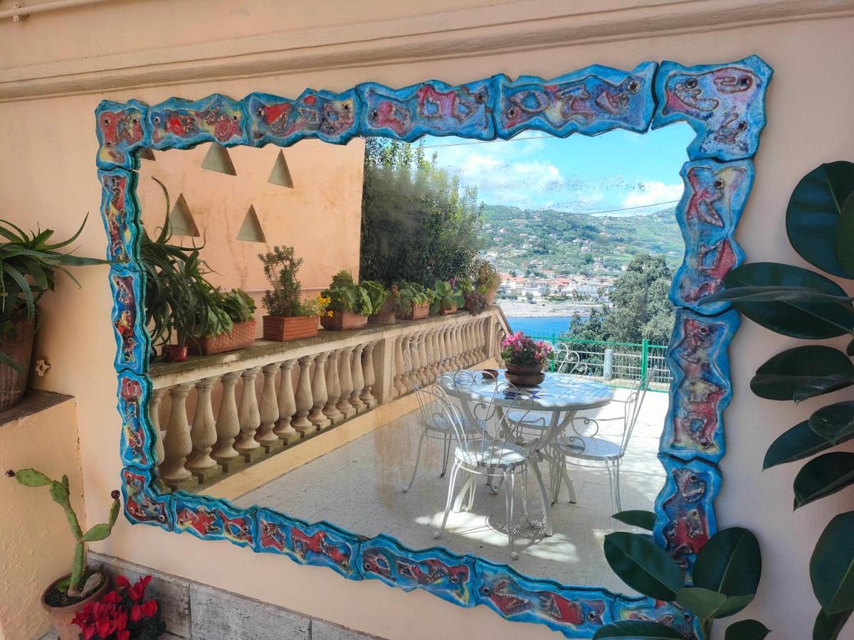 Panoramic Apartments In Villa In Center "The Beach And The Cliff" 1 Agropoli Exteriér fotografie