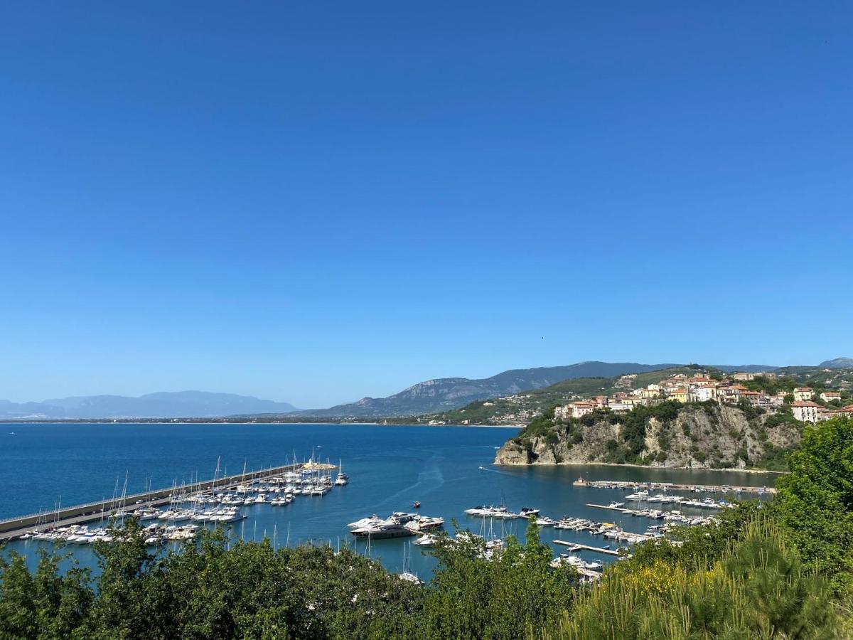 Panoramic Apartments In Villa In Center "The Beach And The Cliff" 1 Agropoli Exteriér fotografie